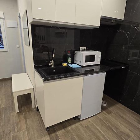 Plaza Pedro Zerolo Apartment Madrid Bagian luar foto